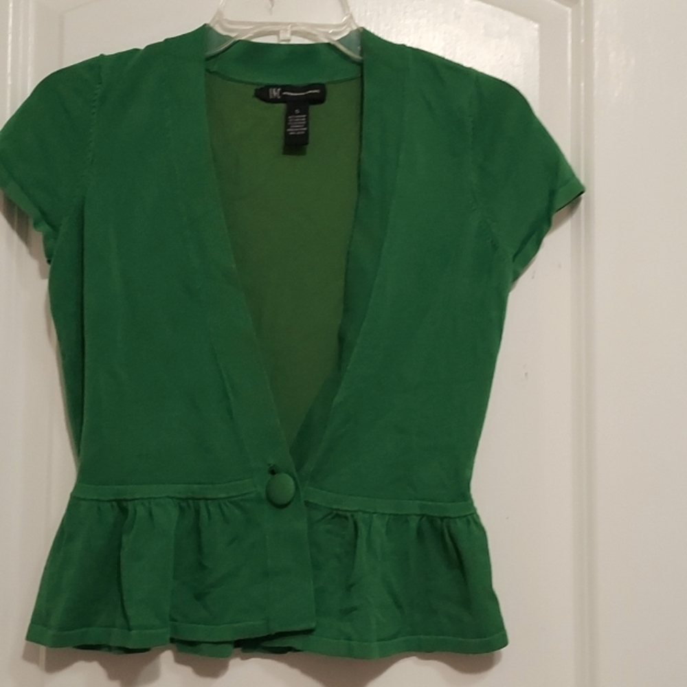 23. NC Green top ruffle bottom